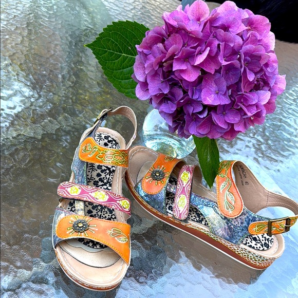 L'ARTISTE Sumacah Leather Floral Platform Wedge Sandals sz 40 (9 US) Camel multi - Picture 1 of 13